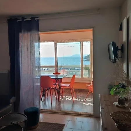 A Pieds Nus Jusqu'a La Apartment Six-Fours-les-Plages