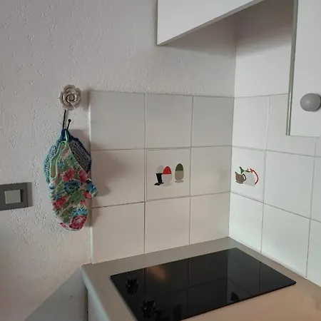 A Pieds Nus Jusqu'a La * سيكس-فور-لو-بلاج