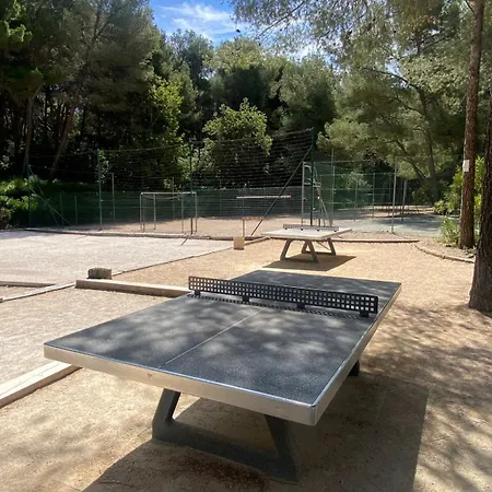 A Pieds Nus Jusqu'a La *